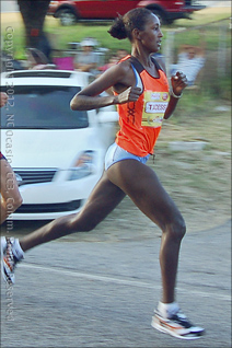 San Blas Marathon Runner Bifa